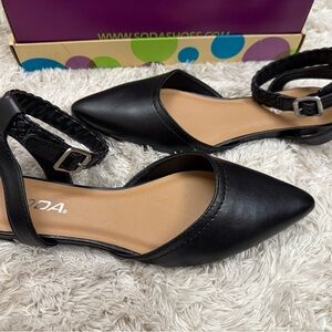 Soda Women's Black Ankle Strap Flats